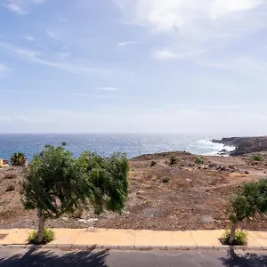 Сasa de vacaciones House Near The W Sea View, Arico